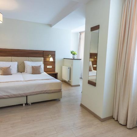 Aparthotel Sir Fundeni Tower Букурещ Екстериор снимка